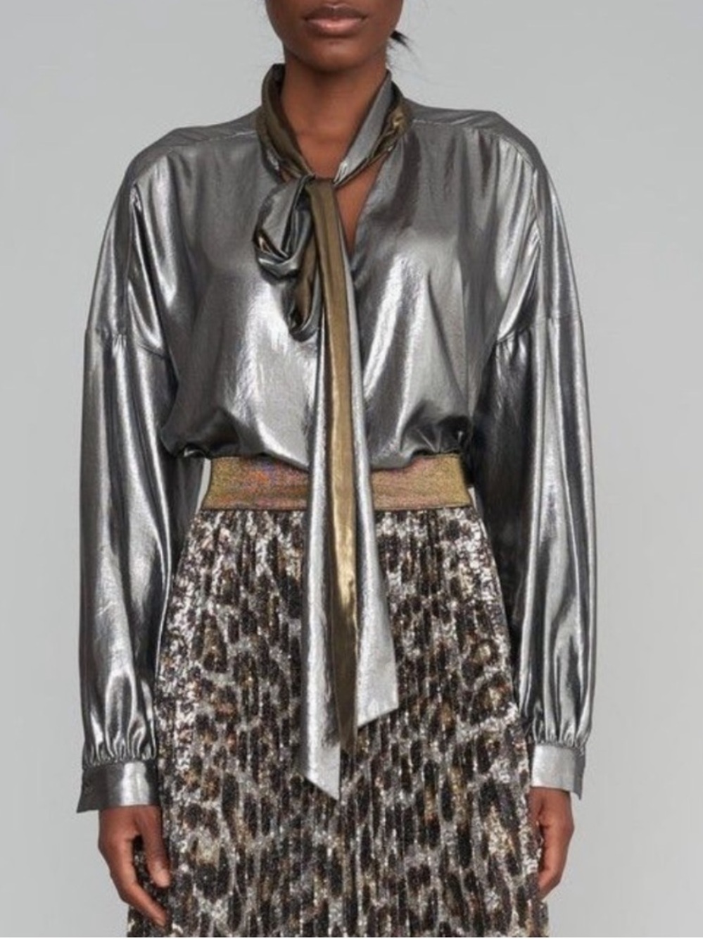 Le Superbe Metallic Pewter Gold Long Sleeve Tie-Neck Blouse Size S